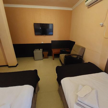Rp Hotel- Hostel Yerevan Luaran gambar