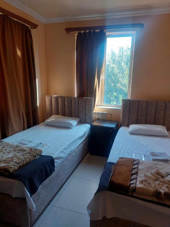 Rp Hotel- Hostel Yerevan Luaran gambar