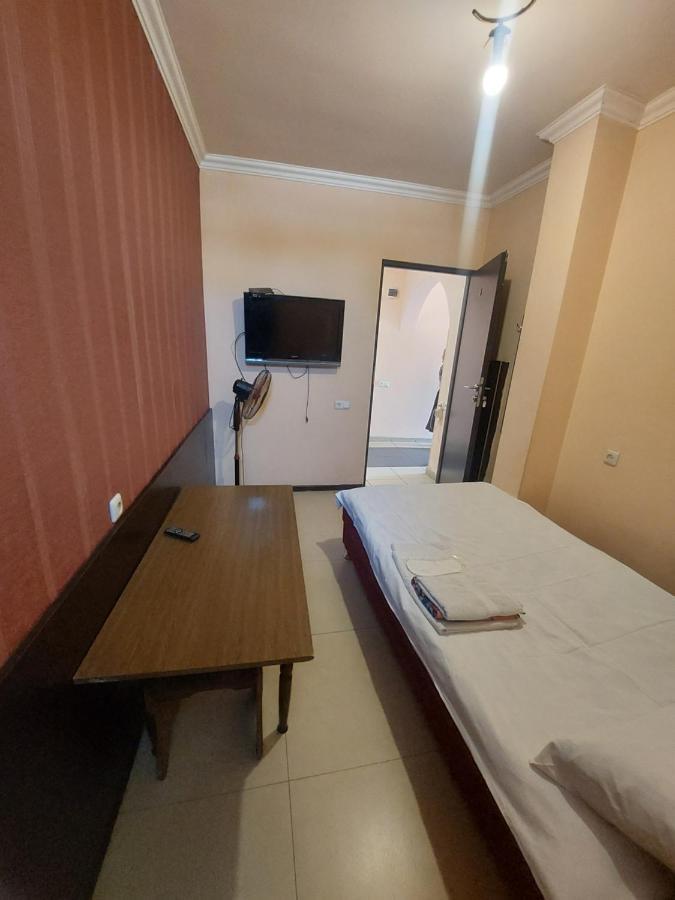 Rp Hotel- Hostel Yerevan Luaran gambar