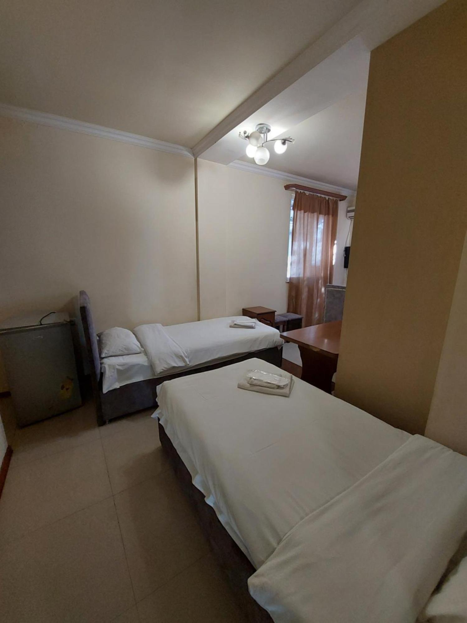 Rp Hotel- Hostel Yerevan Luaran gambar