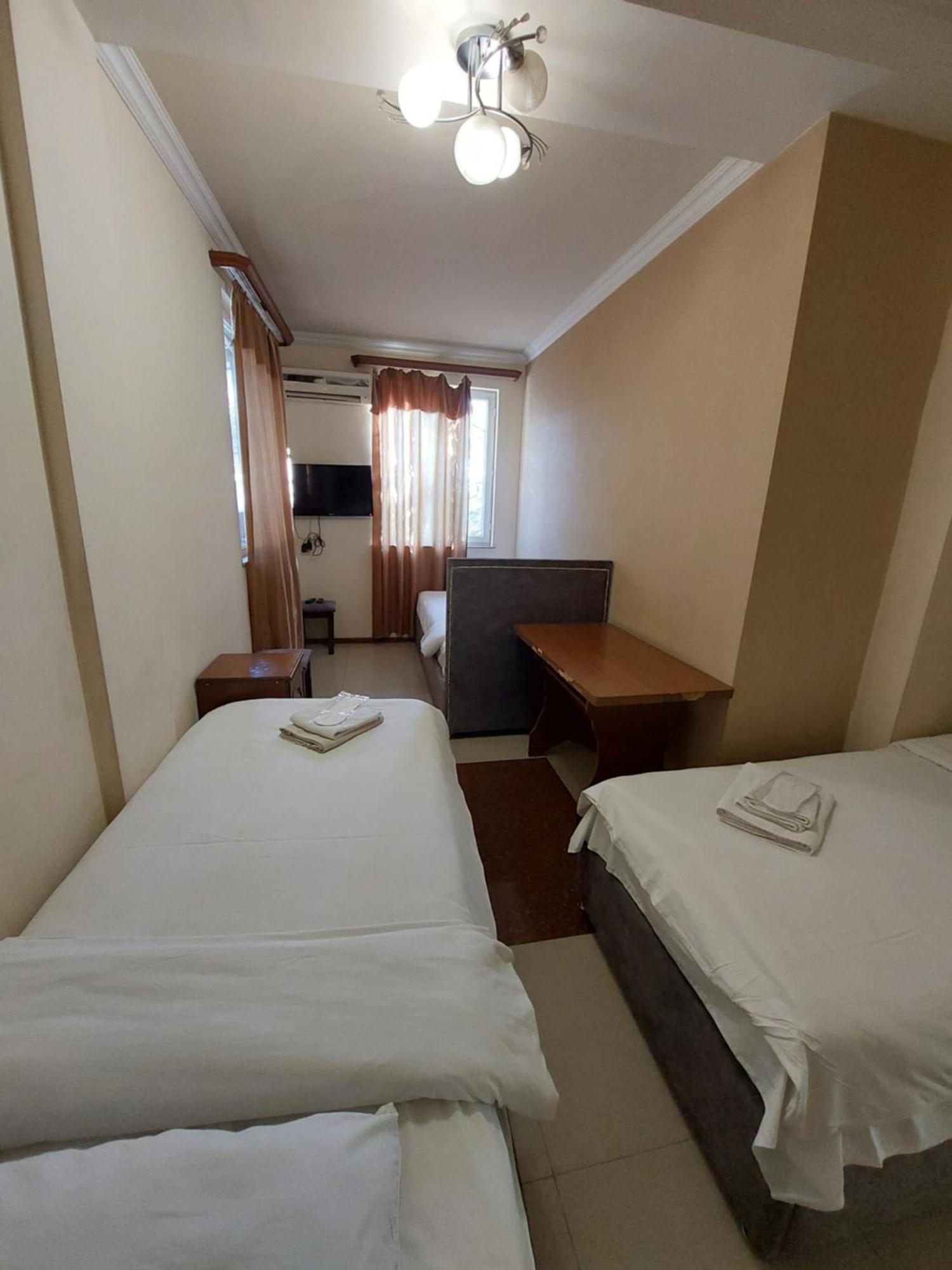 Rp Hotel- Hostel Yerevan Luaran gambar