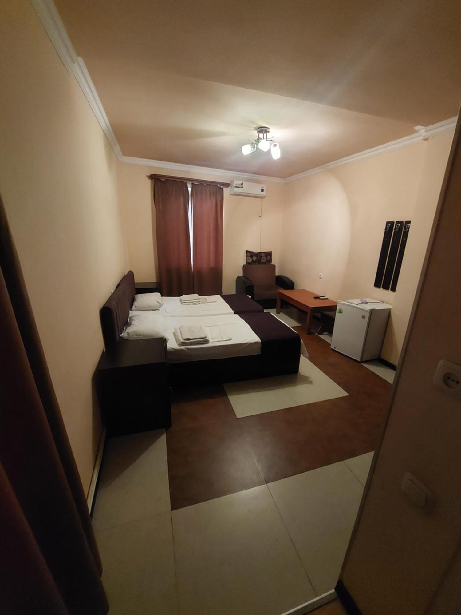 Rp Hotel- Hostel Yerevan Luaran gambar