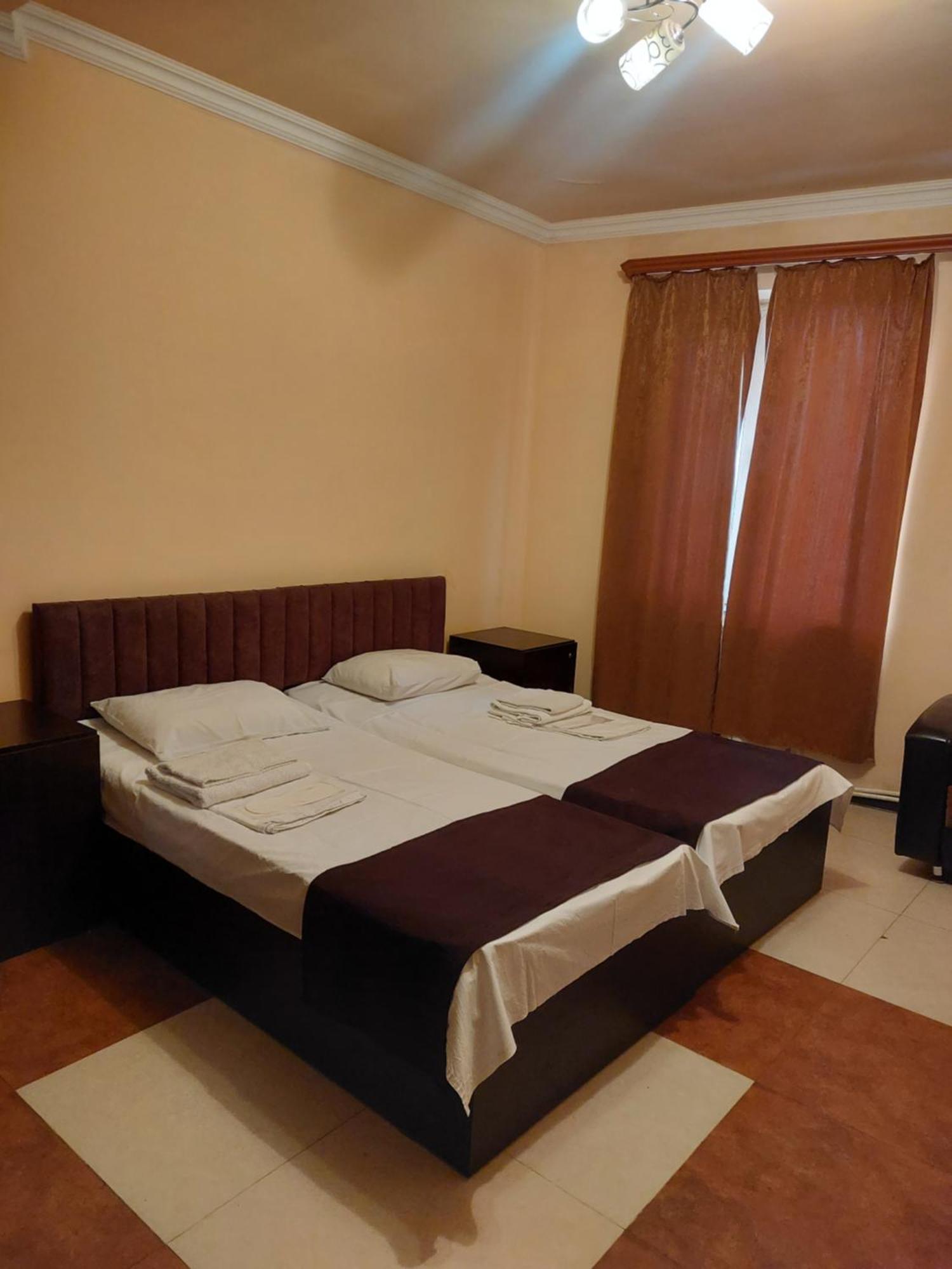 Rp Hotel- Hostel Yerevan Luaran gambar
